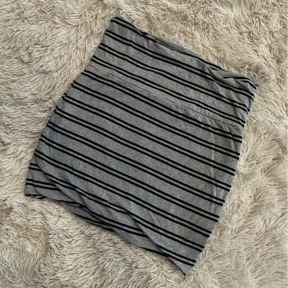 Dresses & Skirts - Gray and Black Striped Women's Skirt